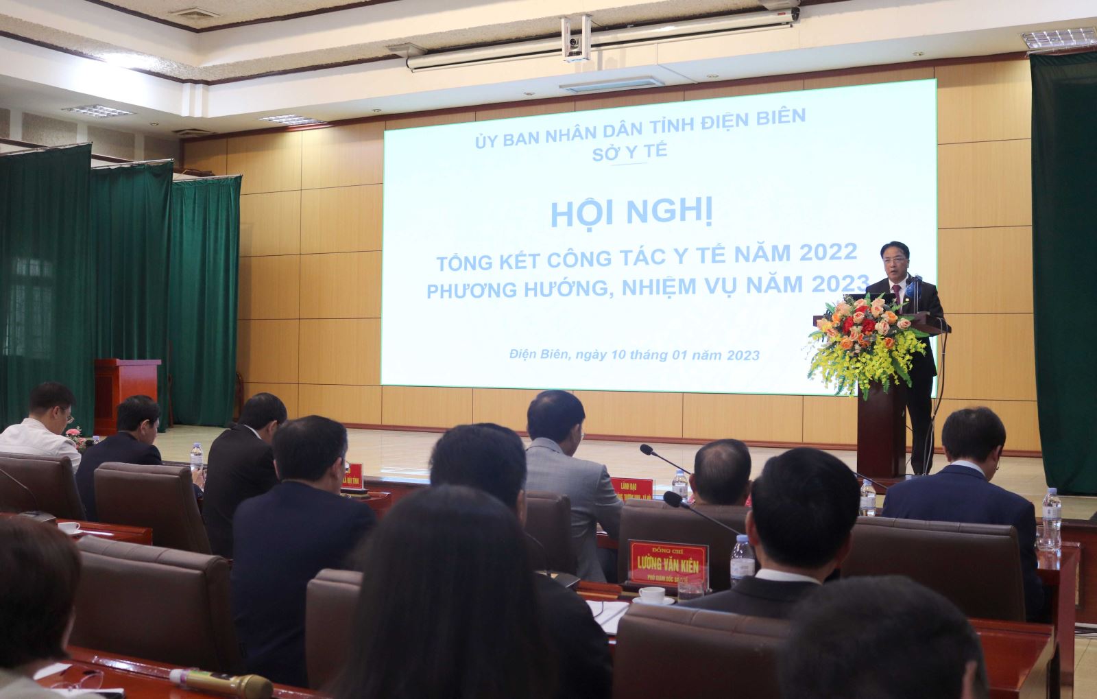 Đồng chí Phạm Giang Nam, Giám đốc Sở Y tế phát biểu ý kiến chỉ đạo tại Hội nghị.
